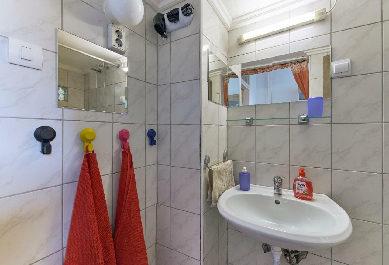 LEM Suburban Apartment Budapest Bagian luar foto